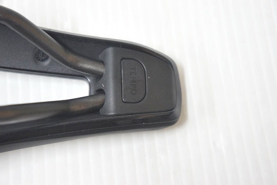 ▽▽美品 フィジーク FIZIK ARGO TEMPO R3 サドル 150mm Kiumレール