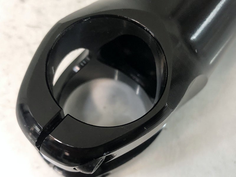 美品Thomson トムソン X4 ステム 10° 70mm トムソン THOMSON エリート X4 ステム ELITE X4 STEM 70mm/10°/31.8mm