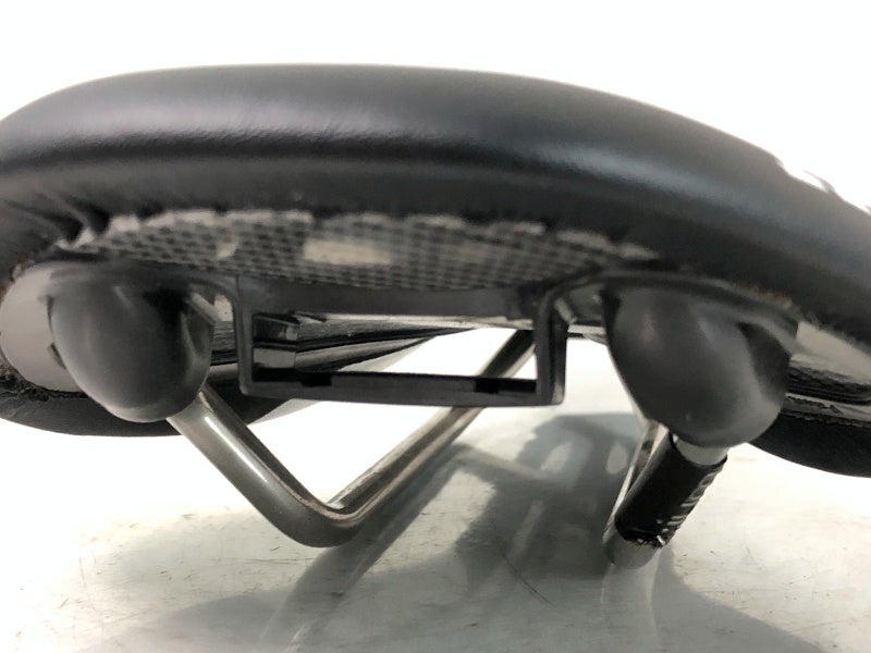 フィジーク FIZIK アンタレス R3 ANTARES R3 サドル