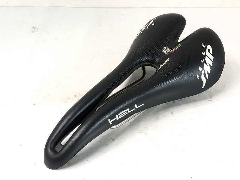 セラ エスエムピー SELLE SMP ヒール HELL サドル