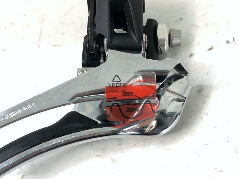 シマノ SHIMANO 105 FD-R7100 フロントディレイラー 〇