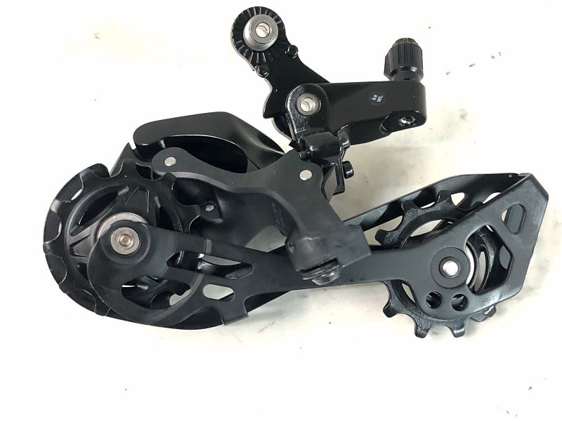 シマノ SHIMANO 105 RD-R7100 リアディレイラー 〇