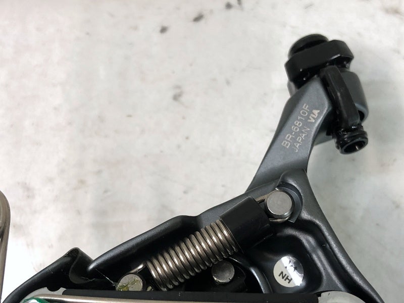 未使用品 シマノ SHIMANO アルテグラ ULTEGRA BR-6810-F キャリパー