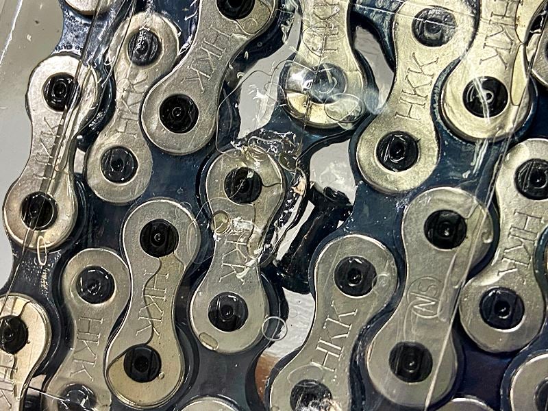 未使用品 HKK NEW VERTEX TRACK RACER CHAIN 1/2x1/8 106L NJS チェーン