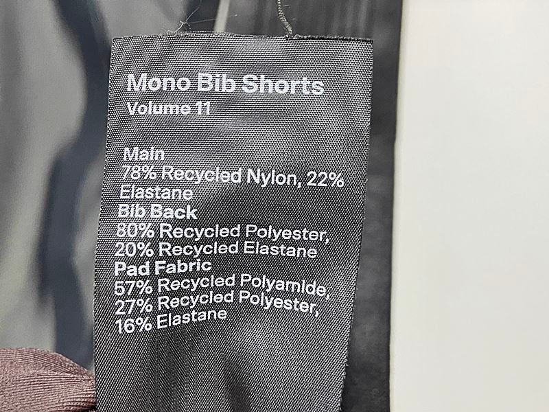 ユニバーサルカラーズ UNIVERSAL COLOURS Men's MONO BIB SHORTS