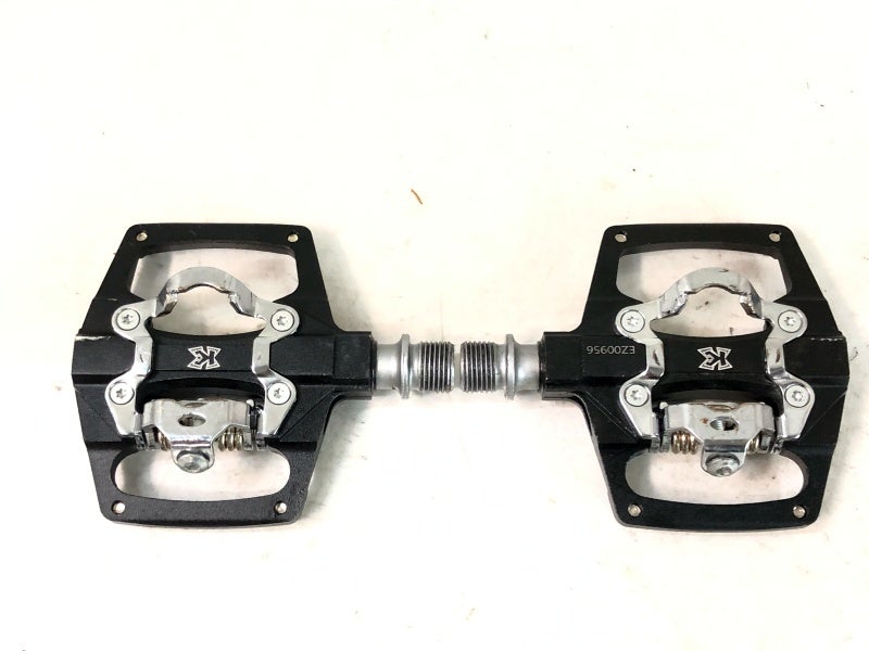 ケーシーエヌシー KCNC SPD/フラットペダル CLIPLESS PLATFORM PEDAL