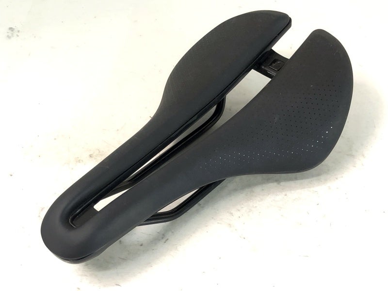 美品 ボントレガー BONTRAGER アイオロス コンプ AEOLUS COMP SADDLE