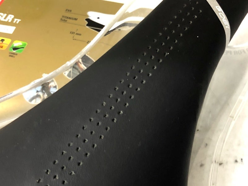 未使用品 セラ イタリア SELLE ITALIA SLR TT チタニウム SLR TT