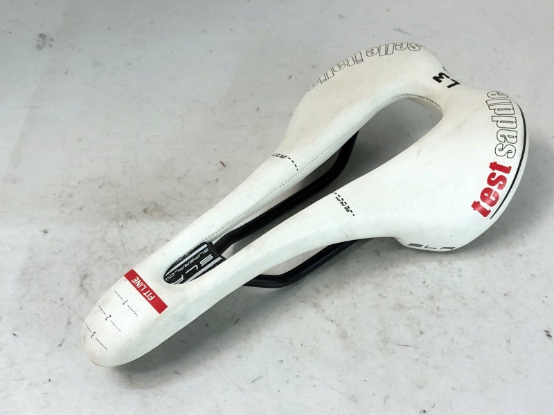 セラ イタリア SELLE ITALIA SLR スーパーフロー テストサドル L3 SLR