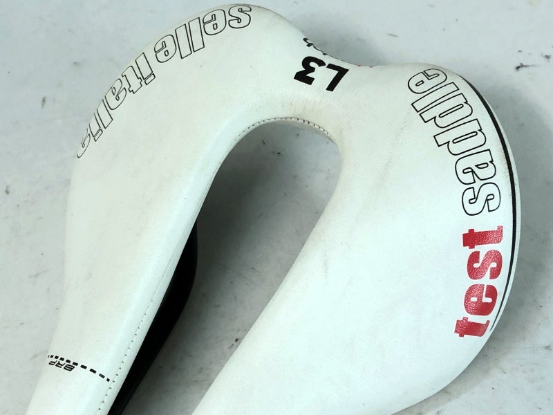 セラ イタリア SELLE ITALIA SLR スーパーフロー テストサドル L3 SLR