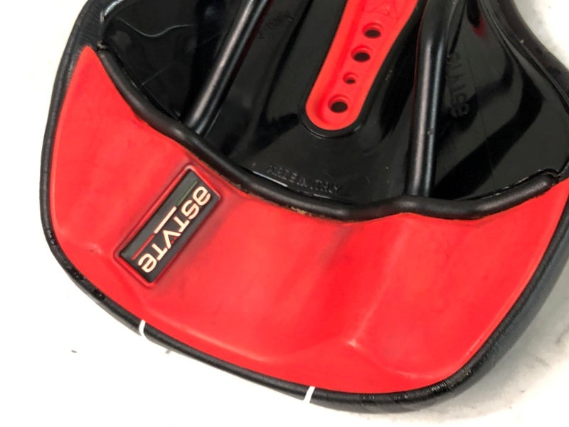 アスチュート ASTUTE スター ライン VT STAR LINE VT SADDLE サドル