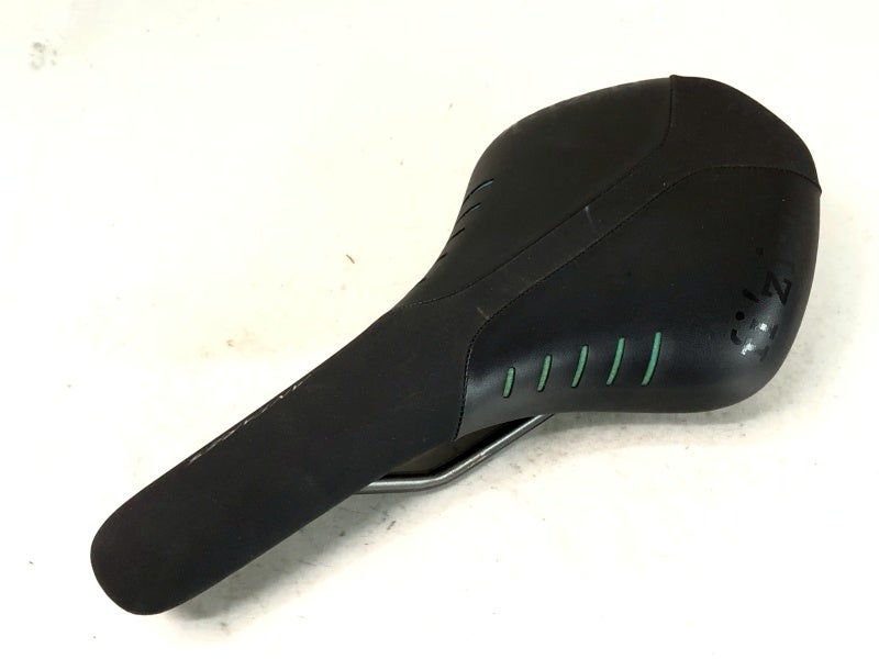 フィジーク FIZIK アンタレス R5 ANTARES R5 サドル