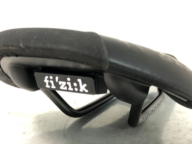 フィジーク FIZIK アンタレス R5 ANTARES R5 サドル