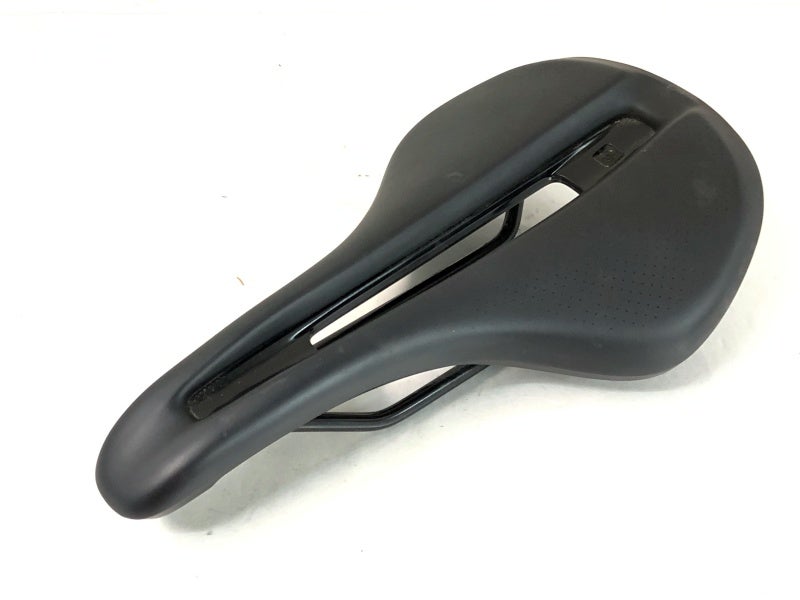 ボントレガー BONTRAGER アイオロス コンプ AEOLUS COMP サドル
