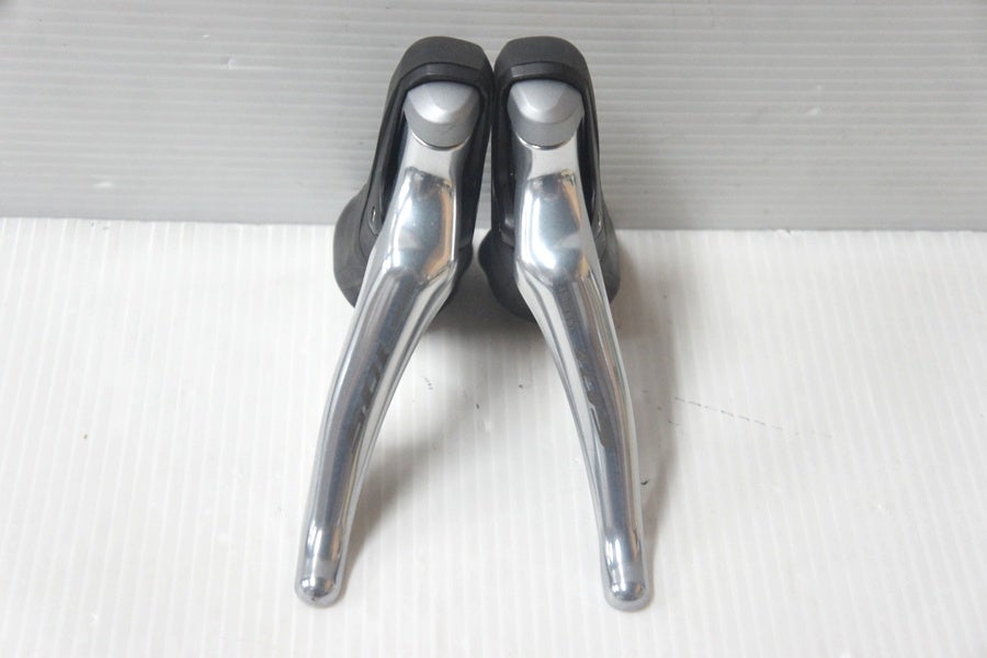 ▽▽シマノ SHIMANO 105 ST-R7000 シフトレバー STIレバー 左右セット