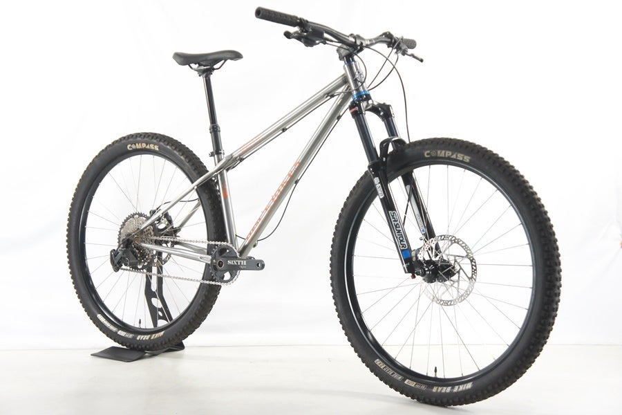 ◇◇ロックバイクス ROCKBIKES ナイトレイン NIGHTRAIN 2023年モデル