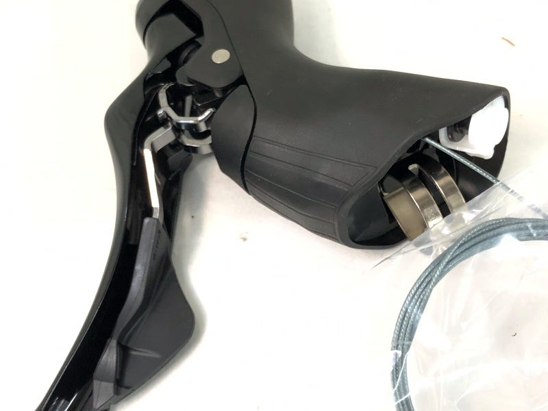 未使用品 シマノ SHIMANO 105 ST-R7120 油圧DISC 変速レバー シフト