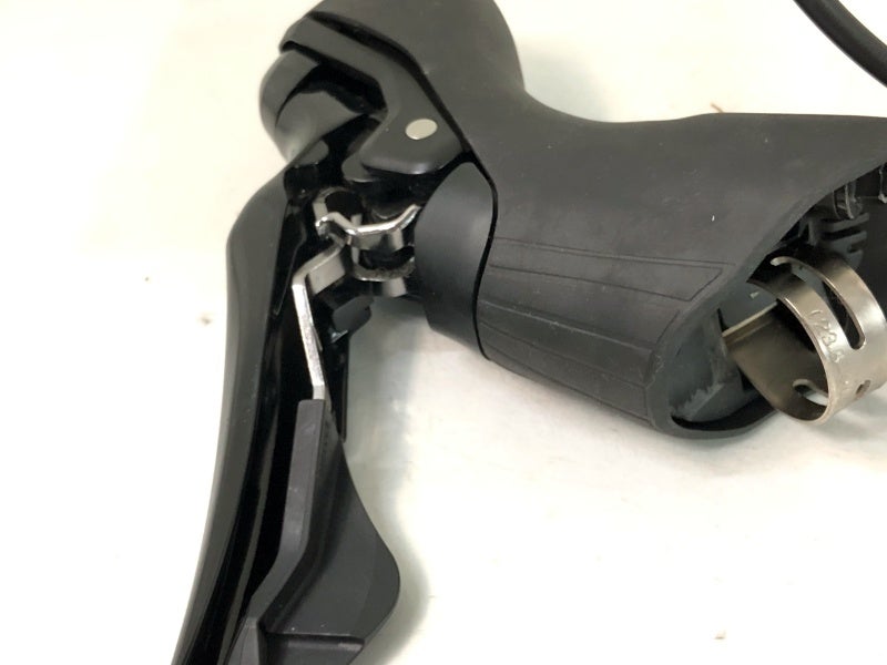 シマノ SHIMANO 105 ST-R7020 油圧DISC 変速レバー シフトレバー 〇