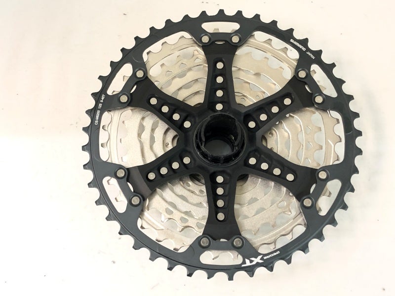 未使用品 シマノ SHIMANO ディオーレXT DEORE XT CS-M8200-12 9-45T