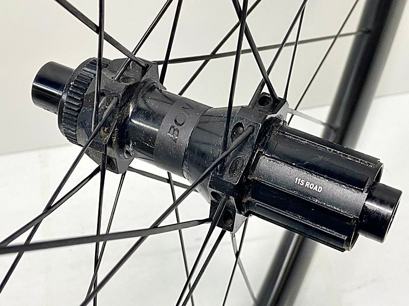 ボントレガー BONTRAGER アイオロスプロ AEOLUS PRO 37 TLR ホイール