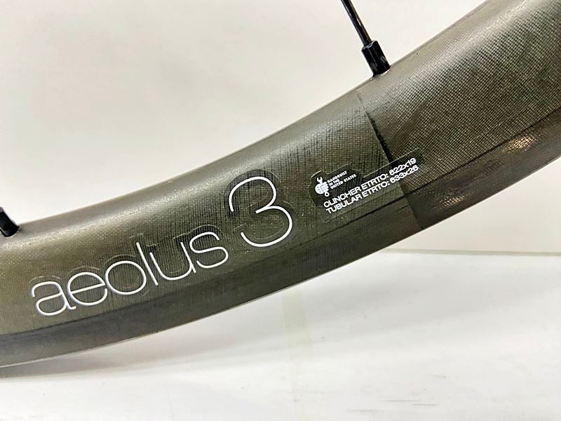 ボントレガー BONTRAGER アイオロス AEOLUS 3 フロントホイールのみ