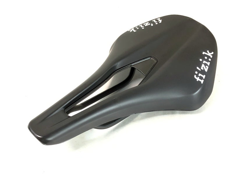 フィジーク FIZIK アルゴ ヴェント R3 ARGO VENTO R3 SADDLE サドル