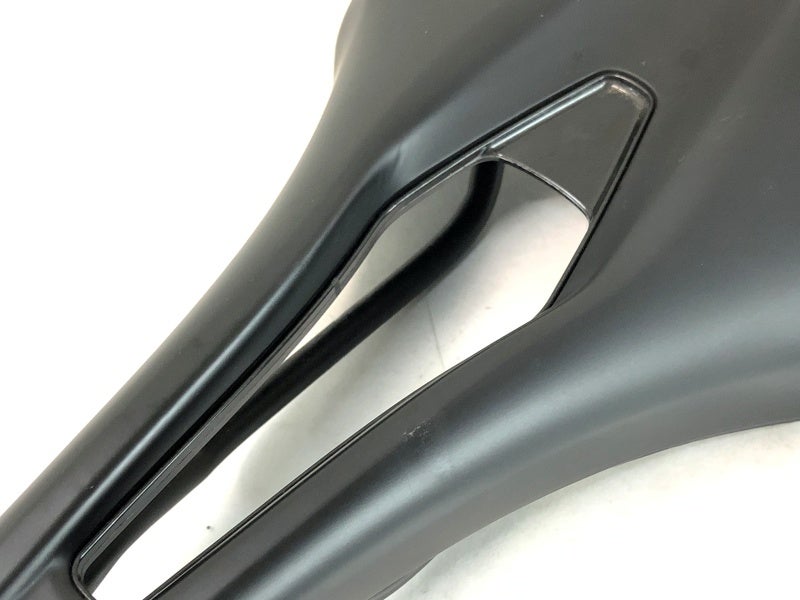 フィジーク FIZIK テンポ アルゴ R3 TEMPO ARGO R3 SADDLE サドル