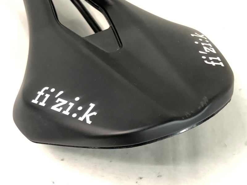 フィジーク FIZIK アルゴ ヴェント R3 ARGO VENTO R3 SADDLE サドル