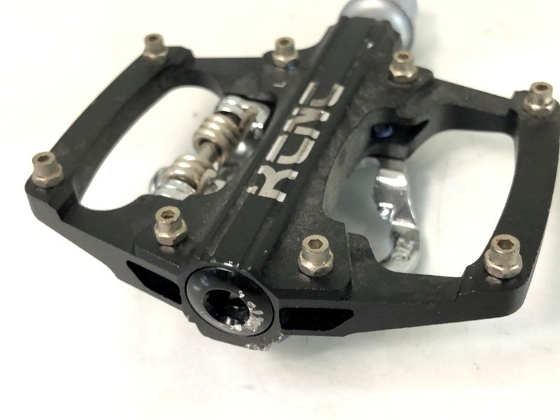 ケーシーエヌシー KCNC クリップレス プラットフォーム CLIPLESS