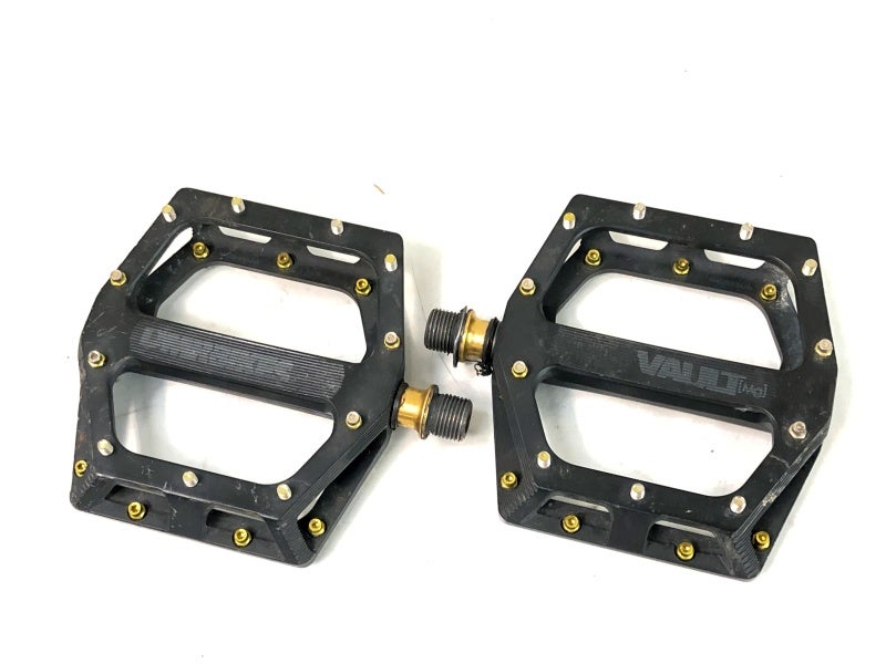 ディーエムアール DMR ヴォルト マグ VAULT MG PEDAL フラットペダル