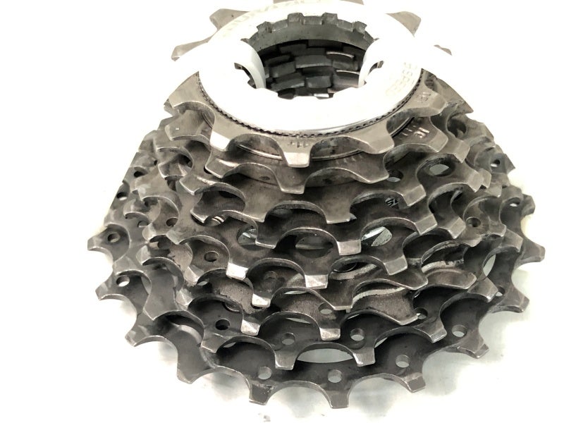 シマノ SHIMANO デュラエース DURA-ACE CS-7700 11-21T スプロケット 〇