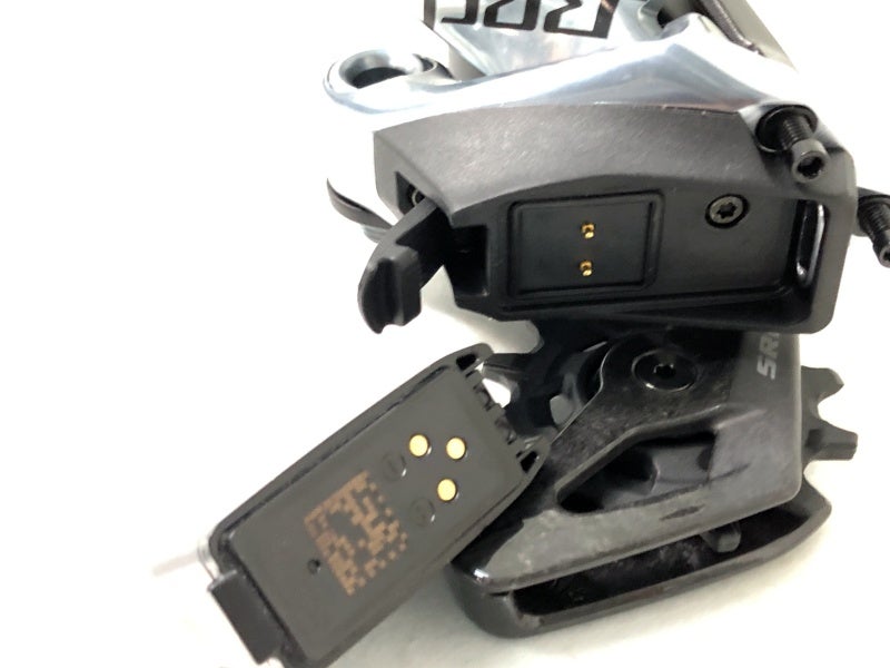 スラム SRAM レッド イータップ アクシス D1 RED ETAP AXS D1 電動 e