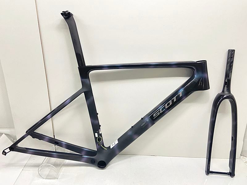 ジャンク品 　SCOTT ADECT10 ロードバイク　カーボンフレーム 超美品 スコット SCOTT アディクト ADDICT RC ULTIMATE HMX SL ロード