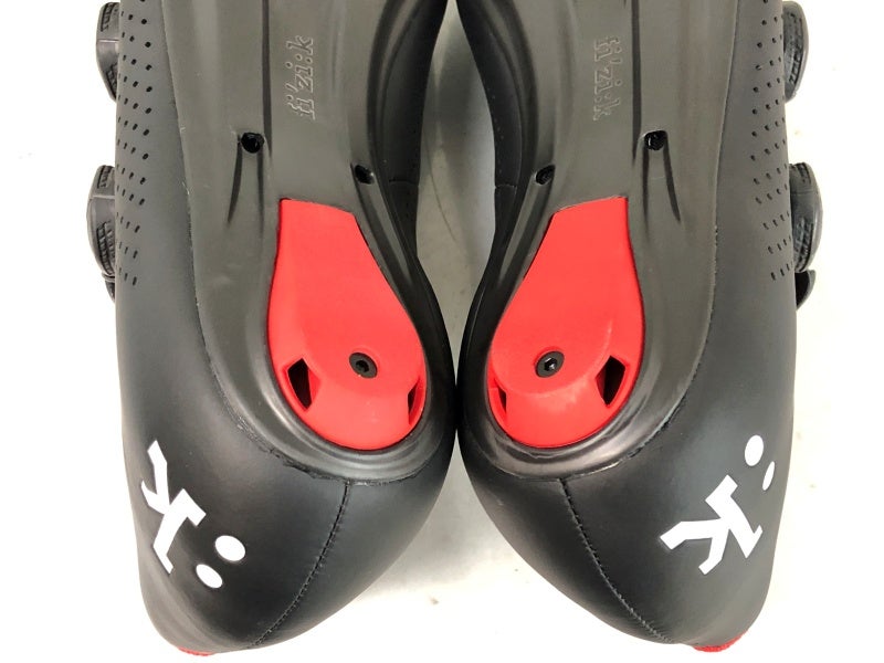 未使用品 フィジーク FIZIK SPD-SLシューズ R1B UOMO BOA EU42/27.0cm