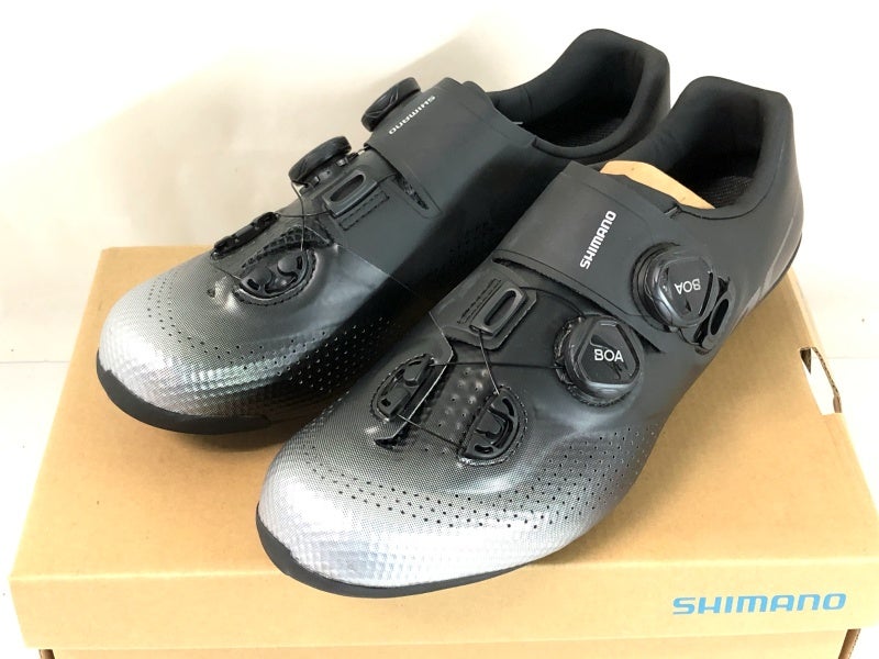 未使用品 シマノ SHIMANO SPD-SLシューズ SH-RC702 L01 E WIDE EU42.5