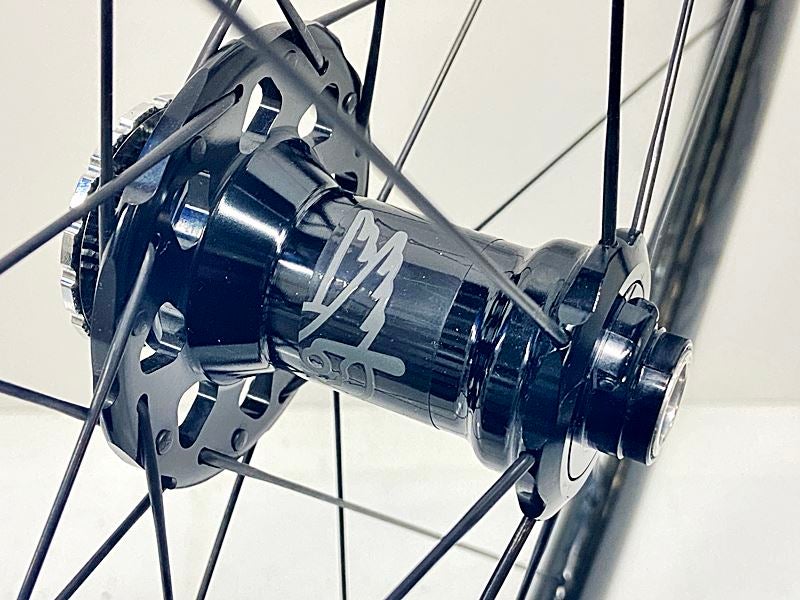 美品 カンパニョーロ CAMPAGNOLO シャマルカーボン SHAMAL CARBON