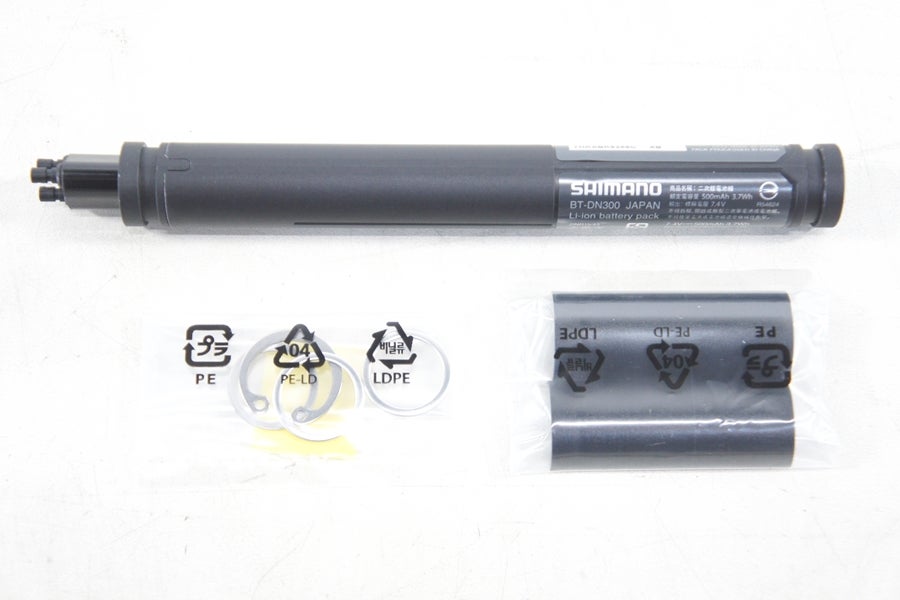 ◇◇未使用 シマノ SHIMANO Di2 BT-DN300 内蔵バッテリー 3ポート