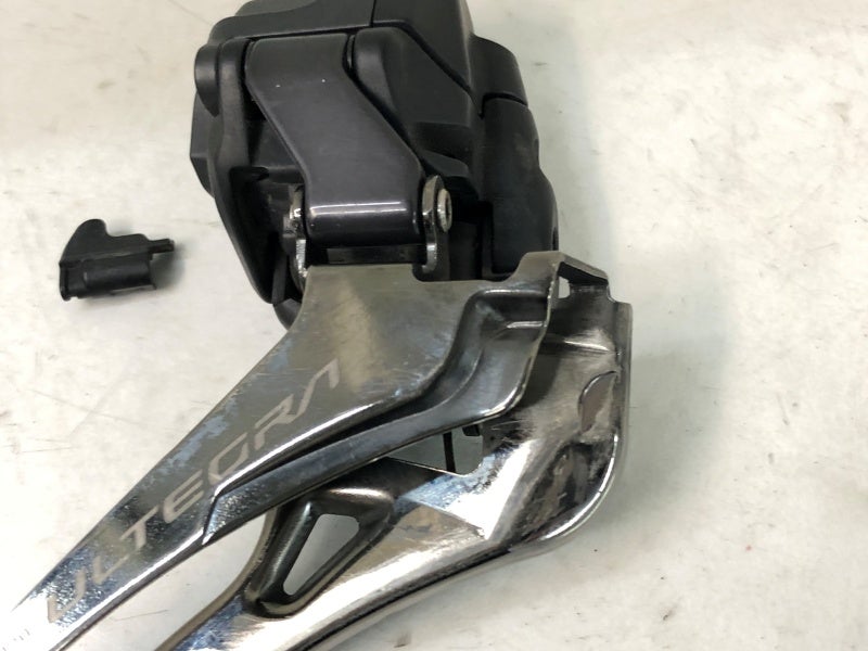 訳アリ シマノ SHIMANO アルテグラ Di2 ULTEGRA Di2 FD-R8150 電動Di2
