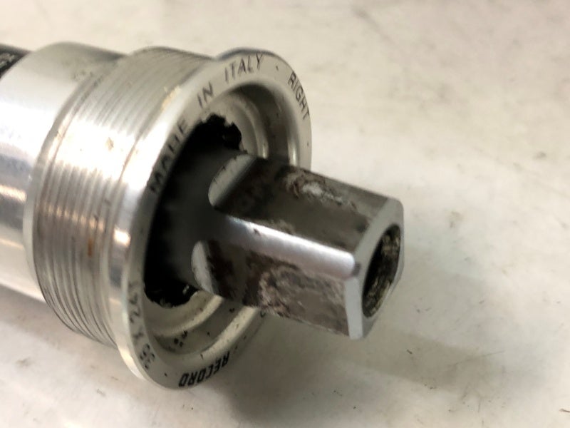 カンパニョーロ CAMPAGNOLO ボトムブラケット RECORD TRACK BB ITA 111mm
