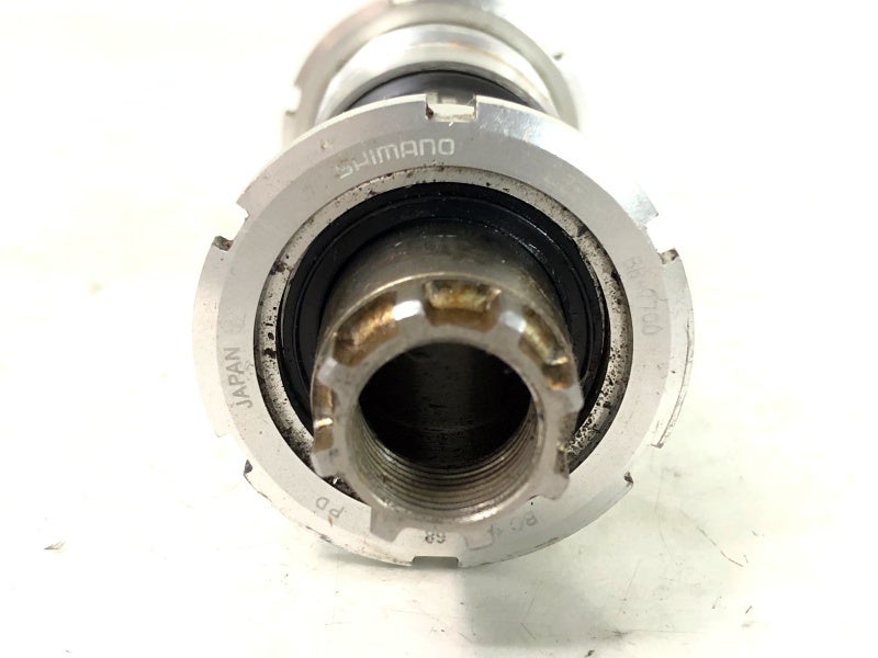 シマノ SHIMANO ボトムブラケット デュラエース DURA-ACE BB-7700 JIS