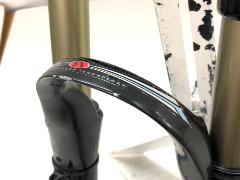 マニトゥ MANITOU サスペンションフォーク SKAREB