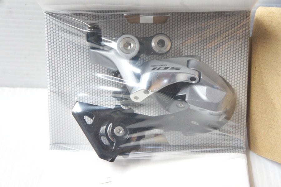 未使用品！シマノR7000 前後ディレイラーセット ▽▽未使用 シマノ SHIMANO 105 ディレイラー前後セット FD-R7000-F RD