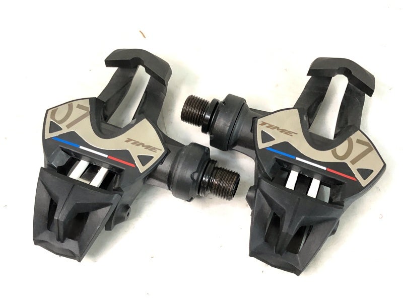 ◇◇ボントレガー BONTRAGER アイオロス プロ AEOLUS PRO サドル 145mm