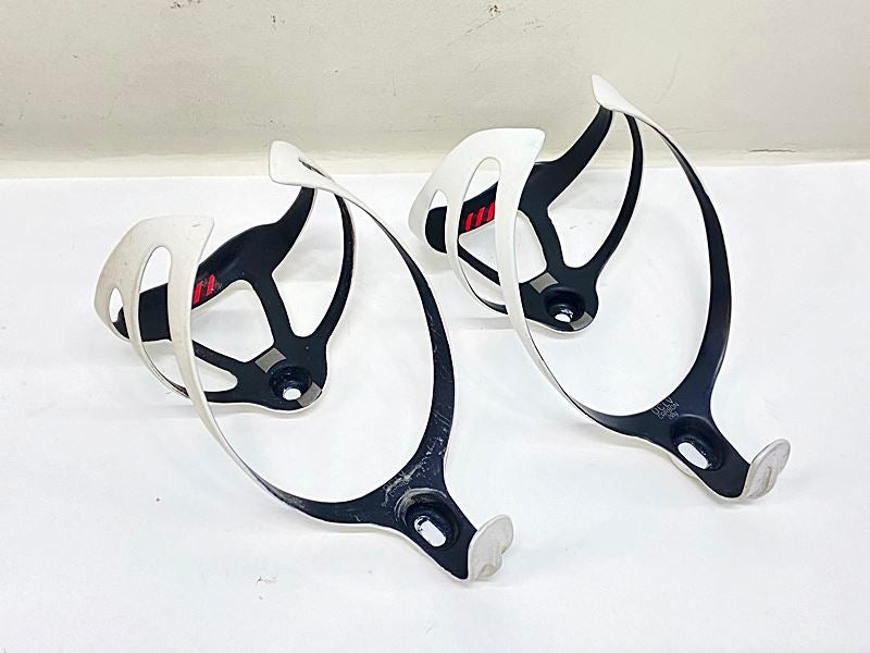 Bontrager XXX OCLV CARBON ボトルケージ 2個セット ボントレガー BONTRAGER XXX OCLV カーボンボトルケージ 2個セット