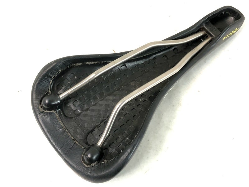セラ イタリア SELLE ITALIA フライト チタニウム FLITE TITANIUM