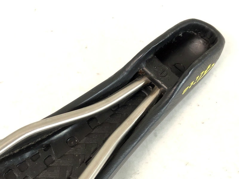 セラ イタリア SELLE ITALIA フライト チタニウム FLITE TITANIUM