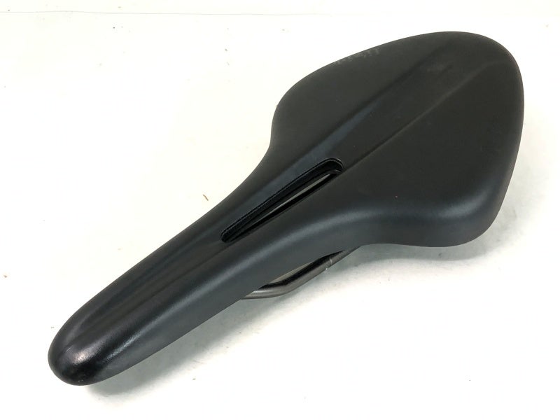フィジーク FIZIK アリオネ R3 オープン ARIONE R3 OPEN SADDLE サドル