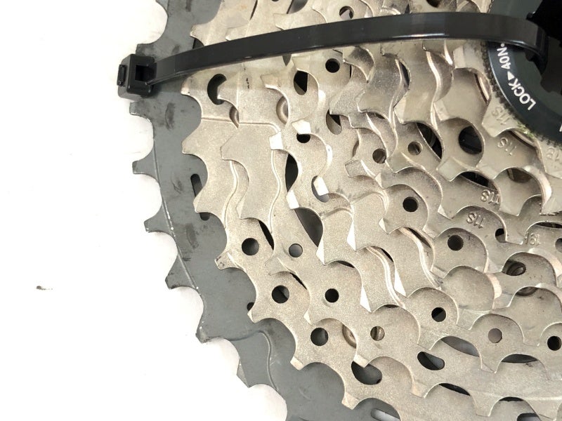 シマノ SHIMANO ディオーレXT DEORE XT CS-M8000 11-40T スプロケット 〇