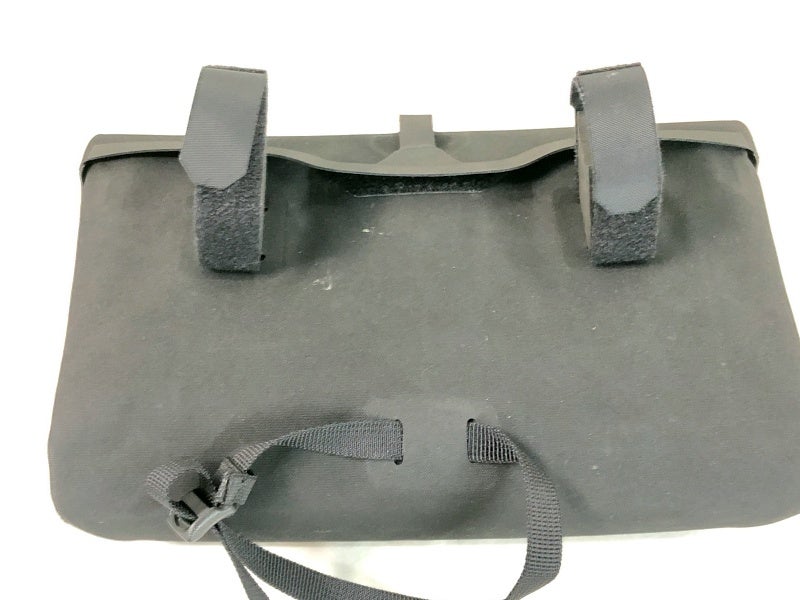 アピデュラ APIDURA レーシングハンドルバーバッグ RACING HANDLE BAR