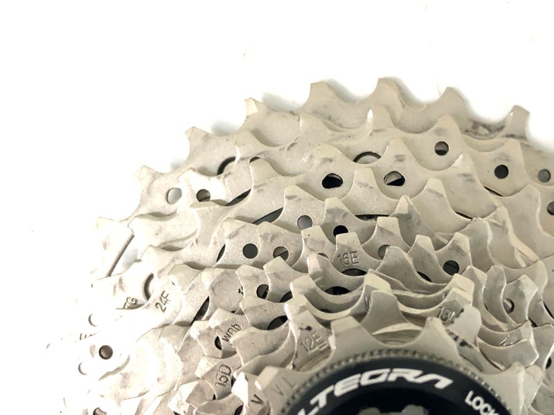 シマノ SHIMANO アルテグラ ULTEGRA CS-R8101 11-30T スプロケット 〇